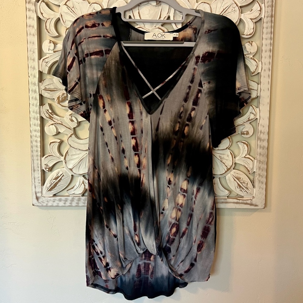 A.OK Coevolution Tie Dye Top with Tie Bottom and Criss Cross Neckline (Small)